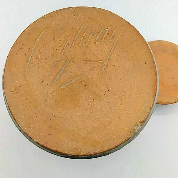 Ashkum, IL. Pottery Salt Crock - Picture 5 of 8